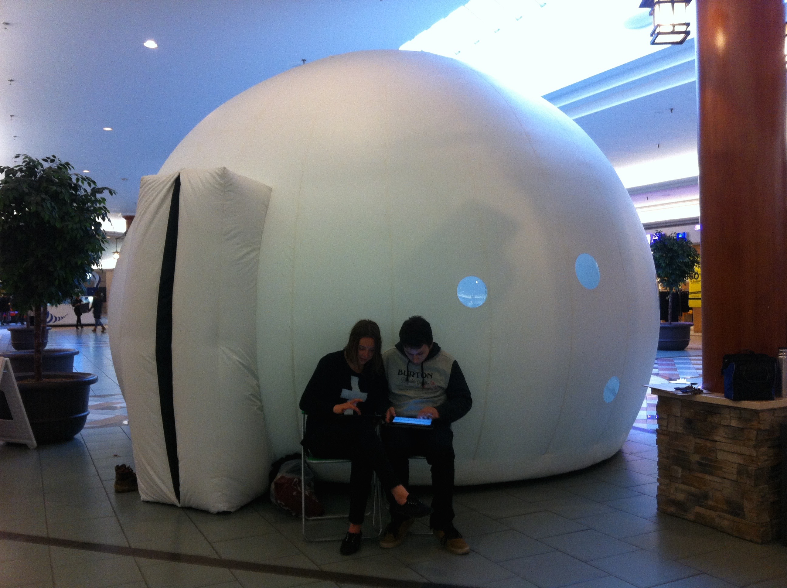 Conversations aux Galeries Joliette